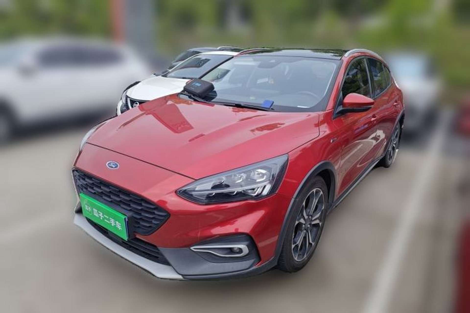 Used Ford Focus Active 2020 EcoBoost 180 Automatic Titanium Edition Front Left 45 Deg