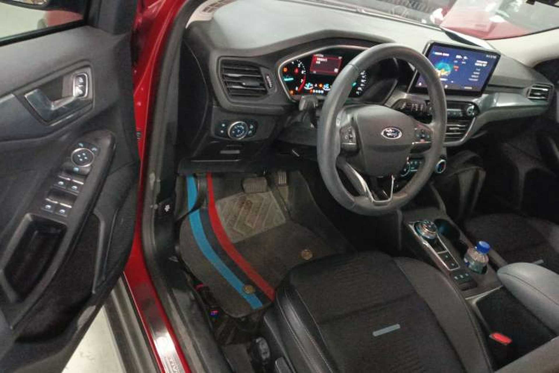 Used Ford Focus Active 2020 EcoBoost 180 Automatic Trendy Model Interior 3
