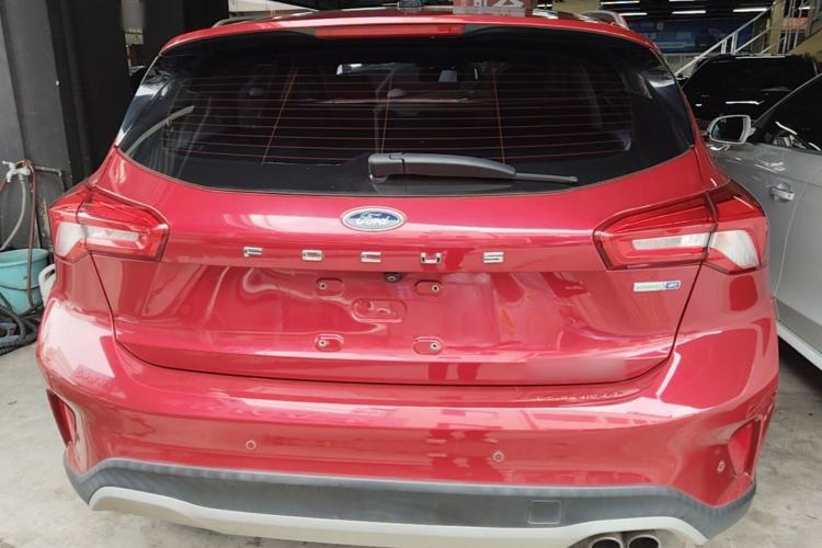 Used Ford Focus Active 2020 EcoBoost 180 Automatic Titanium Edition Rear