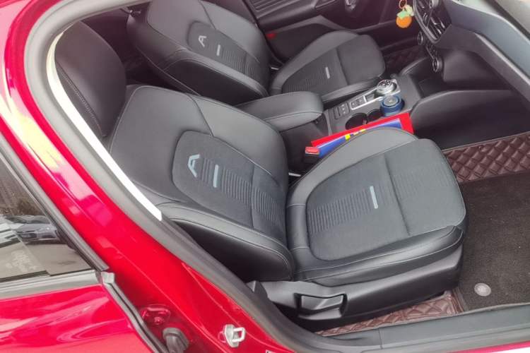 Used Ford Focus Active 2020 EcoBoost 180 Automatic Trendy Model Right Front Seat