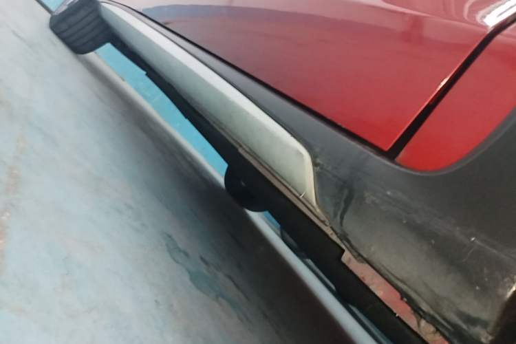 Used Ford Focus Active 2020 EcoBoost 180 Automatic Trendy Model Right Side Sill