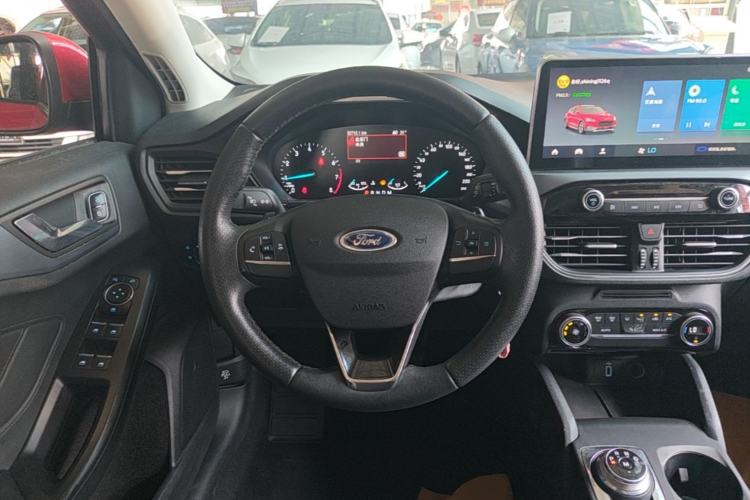 Used Ford Focus Active 2020 EcoBoost 180 Automatic Trendy Model Steering Wheel