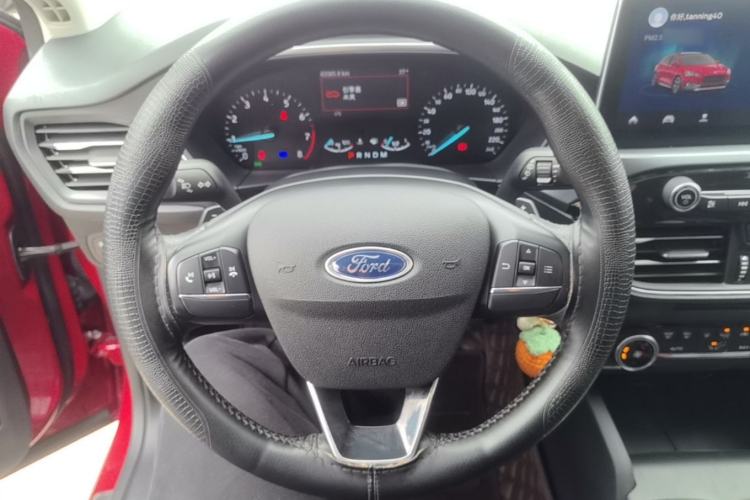Used Ford Focus Active 2020 EcoBoost 180 Automatic Trendy Model Steering Wheel