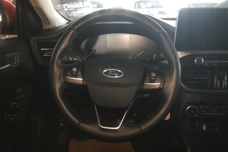 Used Ford Focus Active 2020 EcoBoost 180 Automatic Trendy Model Steering Wheel
