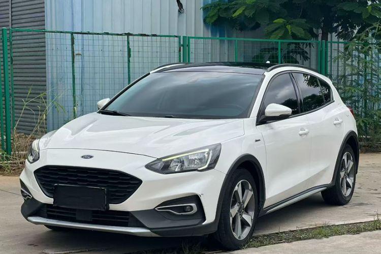 Used Ford Focus Active 2020 EcoBoost 180 Automatic Trendy Model Guazi used car, China used car export, Used car for sale, Used Ford cars, Cheapest cars for sale