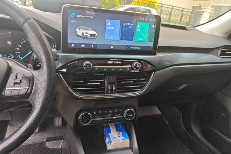 Used Ford Focus Active 2020 EcoBoost 180 Automatic Titanium Edition Audio And AC Panel