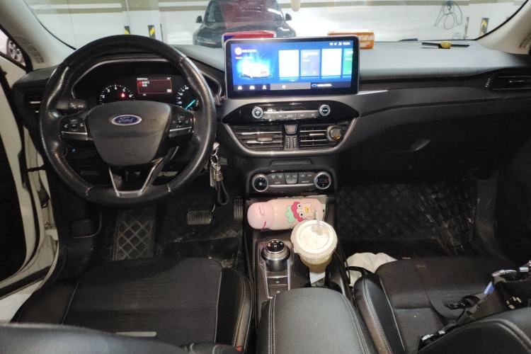 Used Ford Focus Active 2020 EcoBoost 180 Automatic Trendy Model Center Console