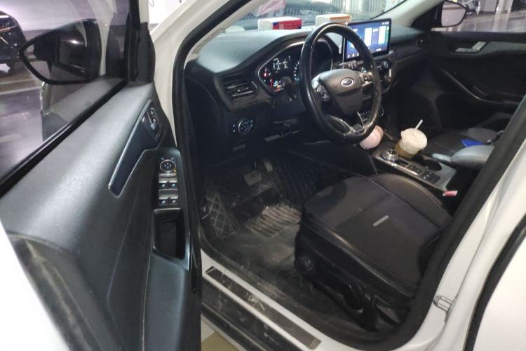 Used Ford Focus Active 2020 EcoBoost 180 Automatic Trendy Model Driver Seat