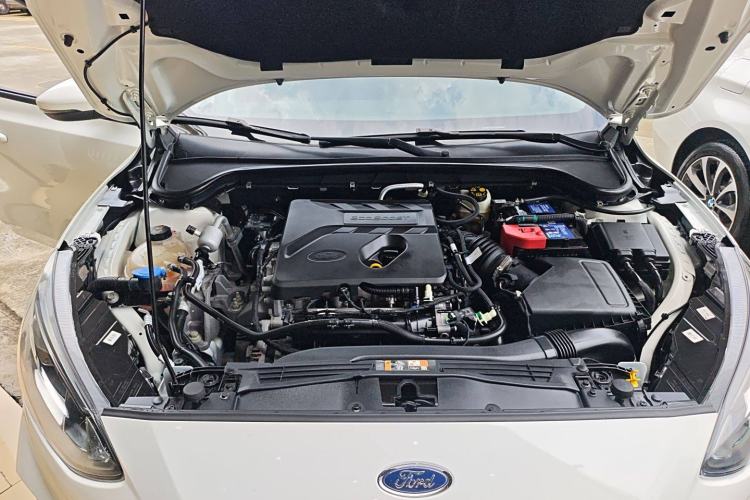 Used Ford Focus Active 2020 EcoBoost 180 Automatic Trendy Model Engine Bay