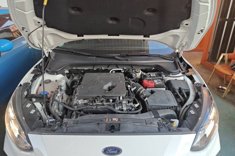 Used Ford Focus Active 2020 EcoBoost 180 Automatic Trendy Model Engine Bay