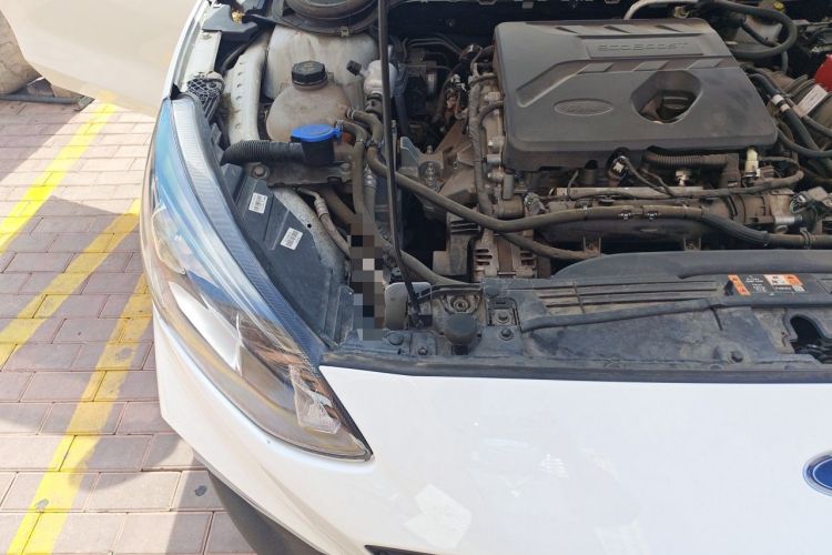 Used Ford Focus Active 2020 EcoBoost 180 Automatic Trendy Model Engine Bay Right