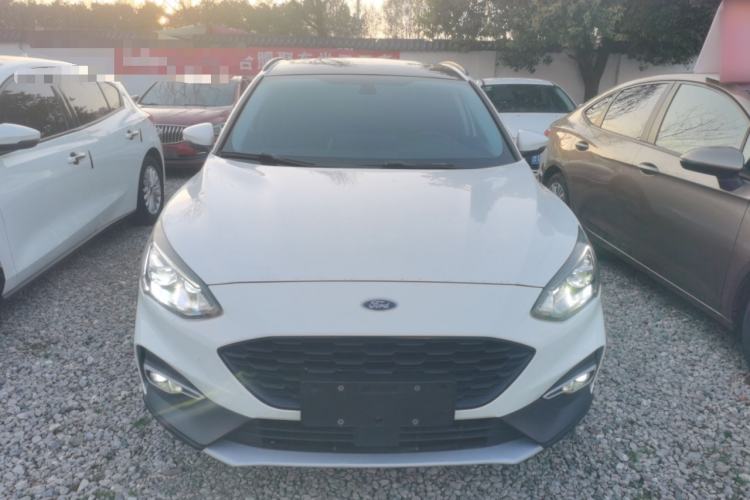 Used Ford Focus Active 2020 EcoBoost 180 Automatic Trendy Model Exterior 1