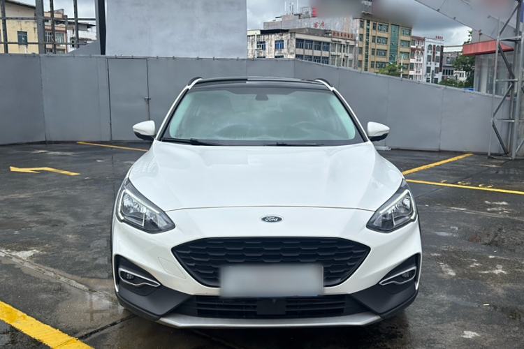 Used Ford Focus Active 2020 EcoBoost 180 Automatic Trendy Model Exterior 2