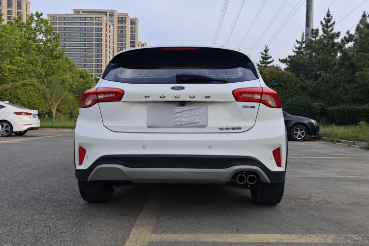 Used Ford Focus Active 2020 EcoBoost 180 Automatic Trendy Model Exterior 4