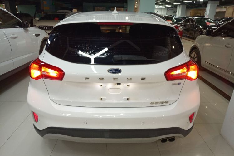 Used Ford Focus Active 2020 EcoBoost 180 Automatic Trendy Model Exterior 4