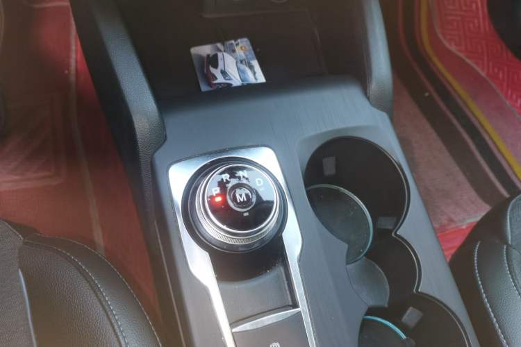 Used Ford Focus Active 2020 EcoBoost 180 Automatic Trendy Model Gear Lever
