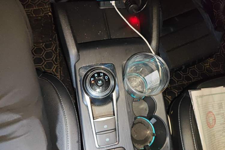 Used Ford Focus Active 2020 EcoBoost 180 Automatic Trendy Model Gear Lever