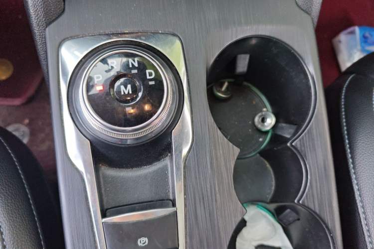 Used Ford Focus Active 2020 EcoBoost 180 Automatic Titanium Edition Gear Lever