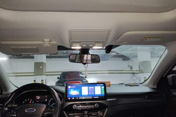 Used Ford Focus Active 2020 EcoBoost 180 Automatic Trendy Model Headliner