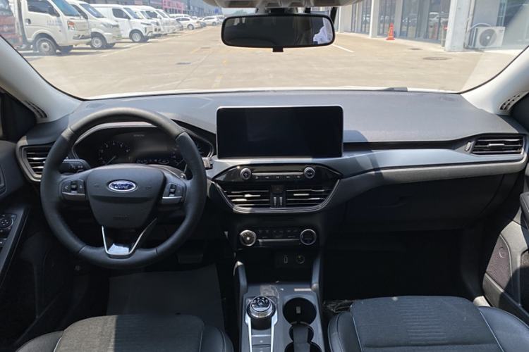Used Ford Focus Active 2020 EcoBoost 180 Automatic Trendy Model Interior 1