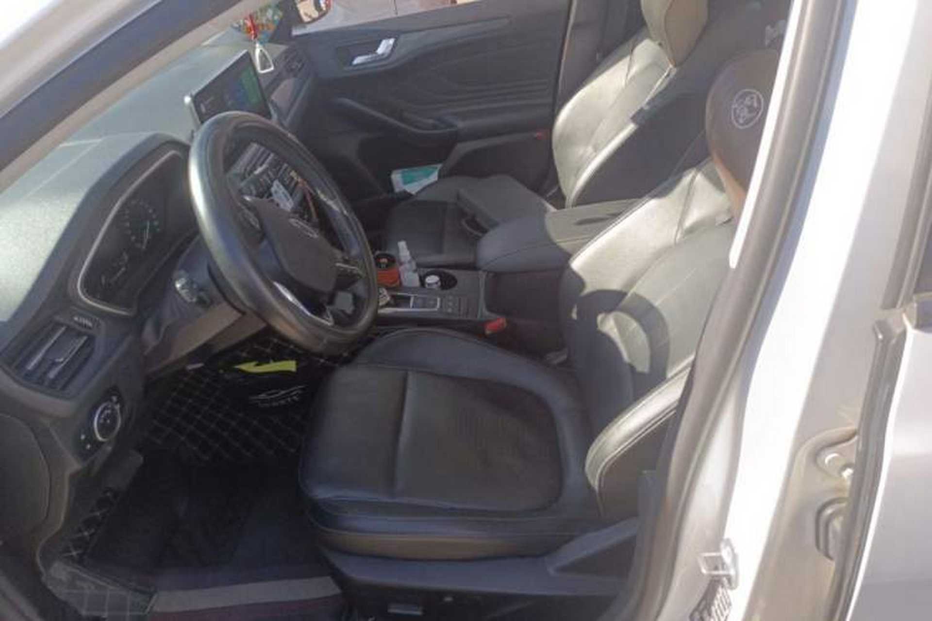 Used Ford Focus Active 2020 EcoBoost 180 Automatic Titanium Edition Interior 2