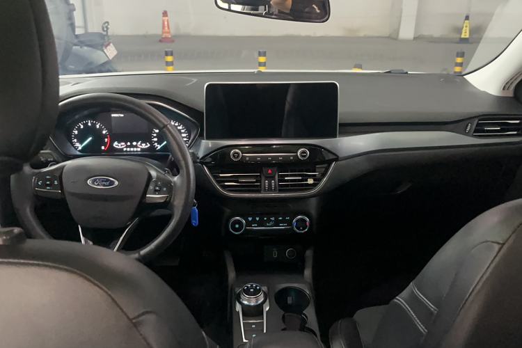 Used Ford Focus Active 2020 EcoBoost 180 Automatic Trendy Model Interior 3