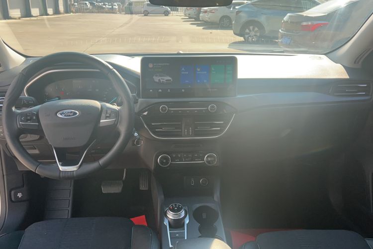 Used Ford Focus Active 2020 EcoBoost 180 Automatic Trendy Model Interior 3