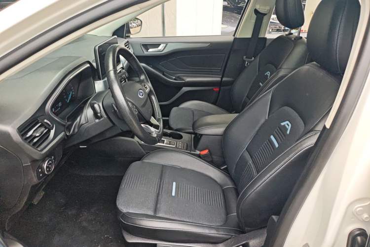 Used Ford Focus Active 2020 EcoBoost 180 Automatic Trendy Model Left Front Seat
