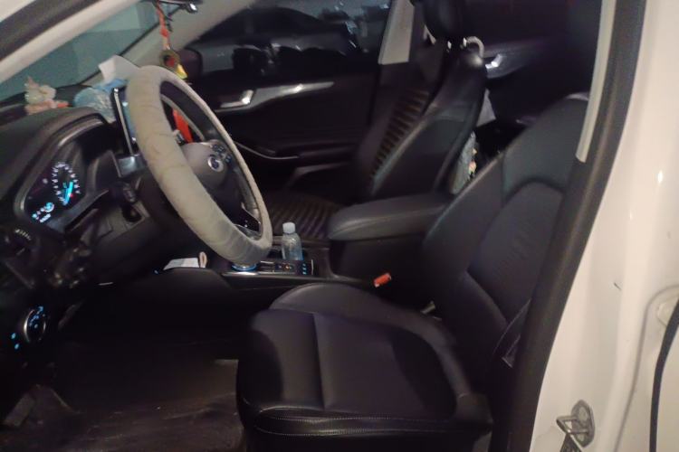 Used Ford Focus Active 2020 EcoBoost 180 Automatic Titanium Edition Left Front Seat