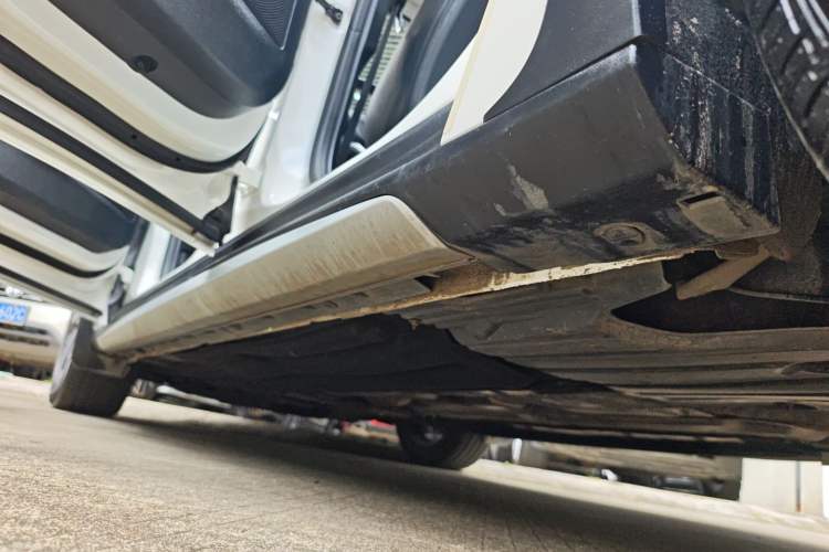 Used Ford Focus Active 2020 EcoBoost 180 Automatic Trendy Model Left Side Sill