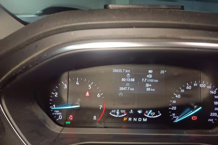 Used Ford Focus Active 2020 EcoBoost 180 Automatic Titanium Edition Odometer Close Up