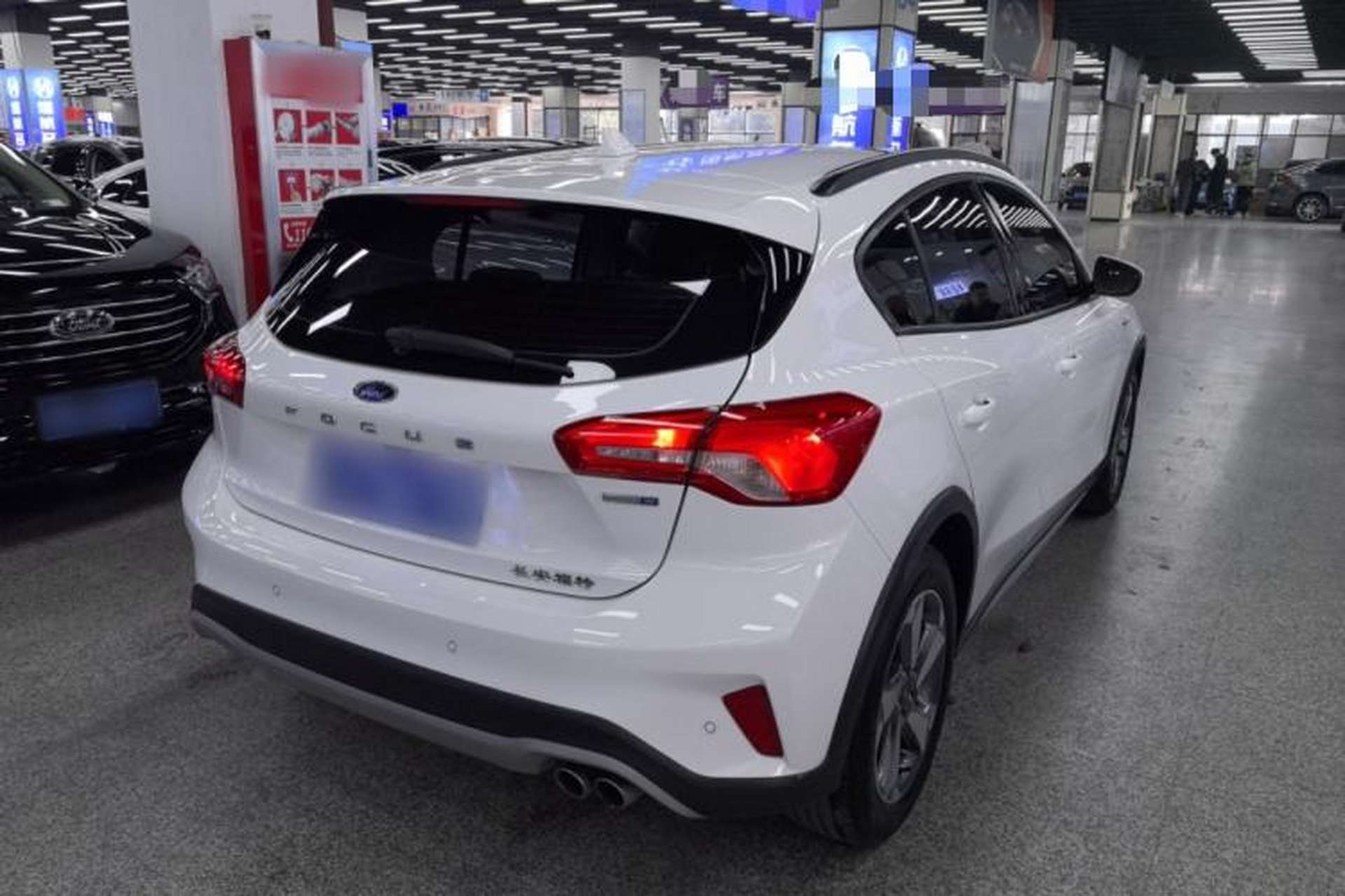 Used Ford Focus Active 2020 EcoBoost 180 Automatic Trendy Model Rear Right 45 Deg