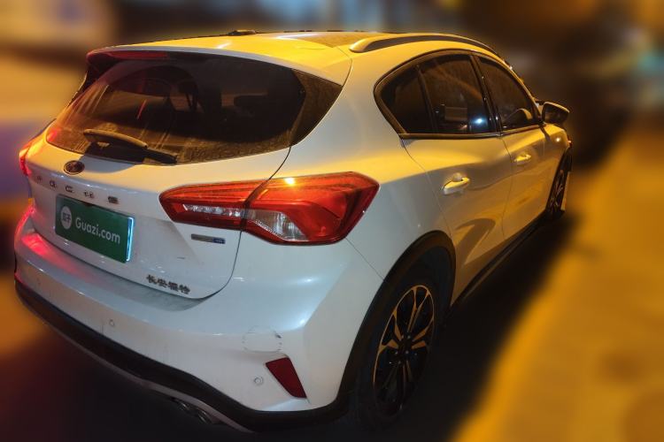 Used Ford Focus Active 2020 EcoBoost 180 Automatic Titanium Edition Rear Right 45 Deg