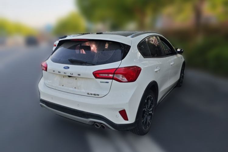 Used Ford Focus Active 2020 EcoBoost 180 Automatic Titanium Edition Rear Right 45 Deg