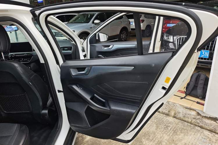 Used Ford Focus Active 2020 EcoBoost 180 Automatic Trendy Model Right Rear Door Interior