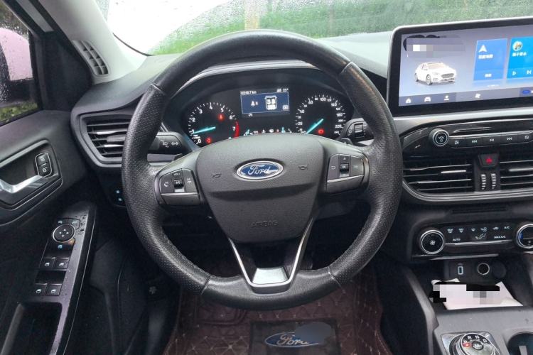 Used Ford Focus Active 2020 EcoBoost 180 Automatic Trendy Model Steering Wheel
