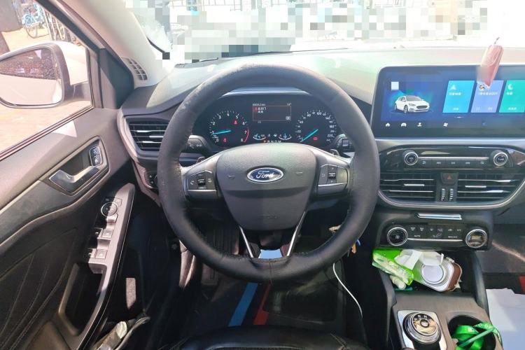 Used Ford Focus Active 2020 EcoBoost 180 Automatic Trendy Model Steering Wheel