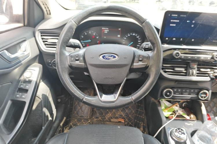 Used Ford Focus Active 2020 EcoBoost 180 Automatic Trendy Model Steering Wheel
