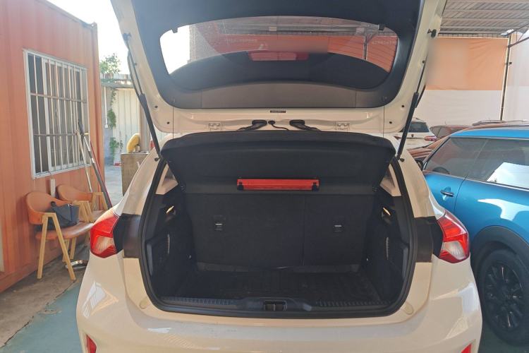 Used Ford Focus Active 2020 EcoBoost 180 Automatic Trendy Model Trunk