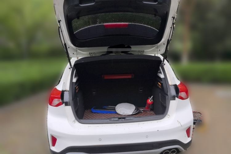 Used Ford Focus Active 2020 EcoBoost 180 Automatic Trendy Model Trunk