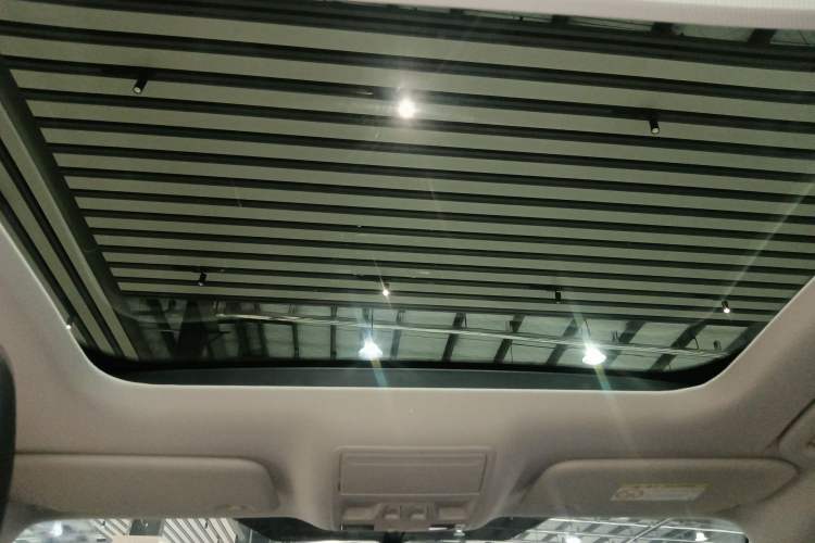 Used Ford Focus Active 2021 EcoBoost 180 Automatic Trendy Model Headliner