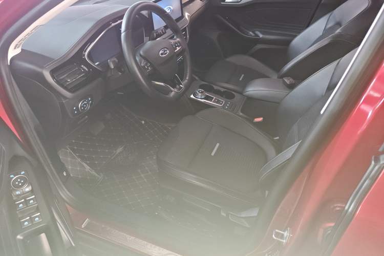 Used Ford Focus Active 2021 EcoBoost 180 Automatic Trendy Model Left Front Seat