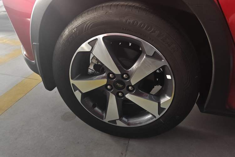 Used Ford Focus Active 2021 EcoBoost 180 Automatic Trendy Model Right Rear Wheel Hub