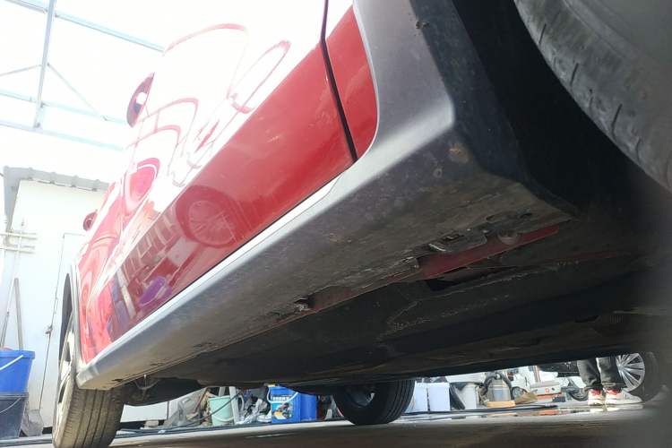Used Ford Focus Active 2021 EcoBoost 180 Automatic Trendy Model Right Side Sill