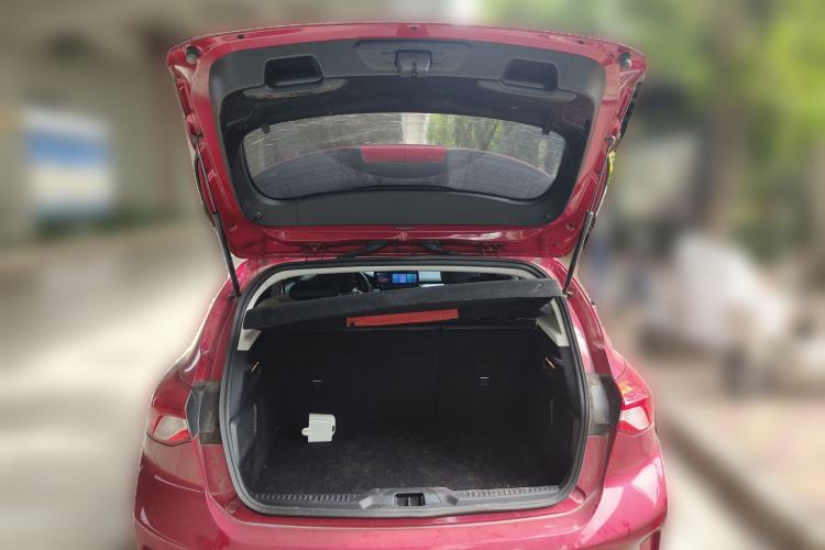 Used Ford Focus Active 2021 EcoBoost 180 Automatic Trendy Model Trunk