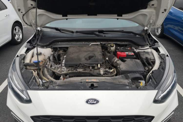 Used Ford Focus Active 2021 EcoBoost 180 Automatic Trendy Model Engine Bay