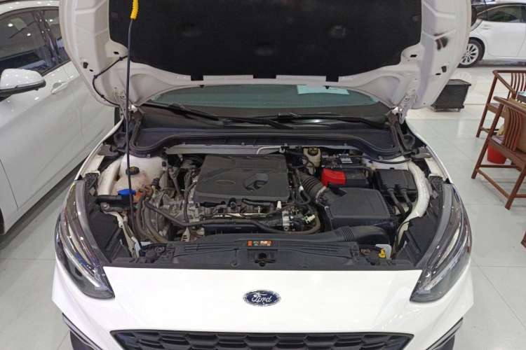 Used Ford Focus Active 2021 EcoBoost 180 Automatic Trendy Model Engine Bay