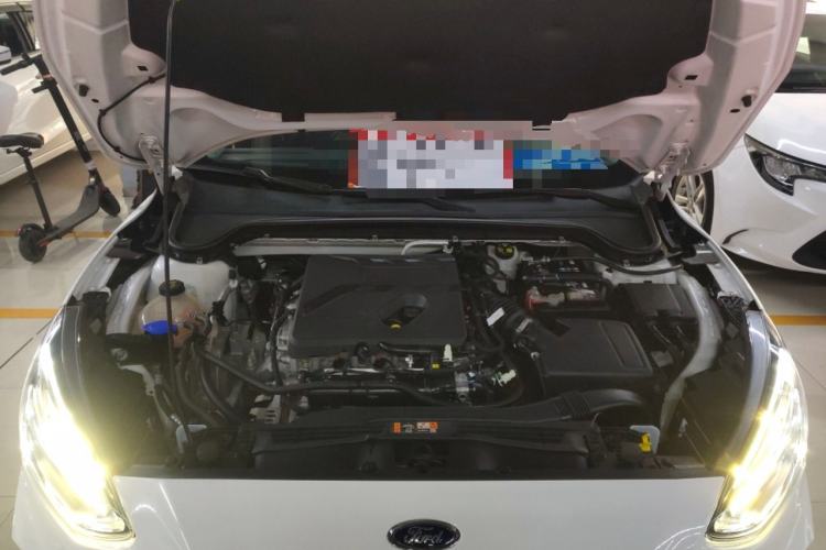 Used Ford Focus Active 2021 EcoBoost 180 Automatic Trendy Model Engine Bay
