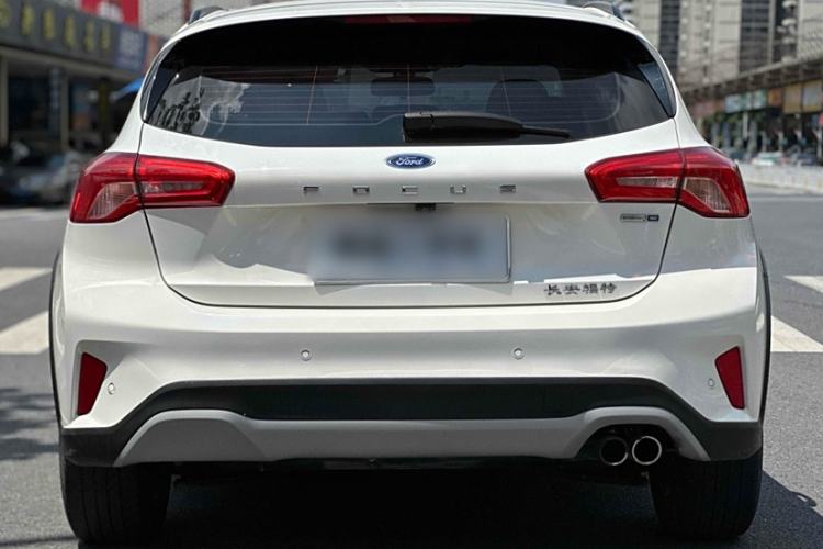 Used Ford Focus Active 2021 EcoBoost 180 Automatic Trendy Model Exterior 1