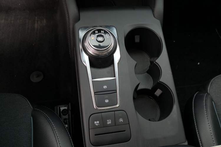 Used Ford Focus Active 2021 EcoBoost 180 Automatic Trendy Model Gear Lever